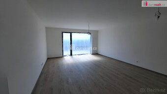 Pronájem exkluzivního bytu 3kk, 100m2 a lodžie 5,7m2 Plzeň-P - 3