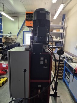Montážní hydraulický lis CMS 2,5 DM - 3