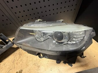 Přední LCI xenon světlomety BMW 3 E91/90 - 3