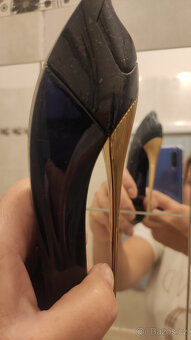 Parfém Carolina Herrera - 3