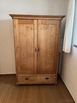 Šatní skříňe masiv borovice 2ks, cena za obe, Zamluveno - 3