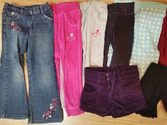 rifle, tepláky, kraťasy, elasťáky 110 4-5 let - 3