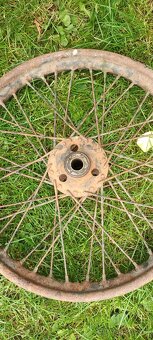 Kola anglický Norton, Royal Enfield - 3