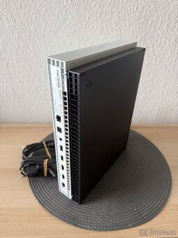 XBOX ONE X 1TB LIMITED EDICE - 3