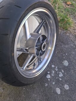 Honda CBR 900 RR - 3