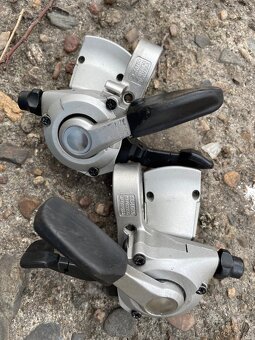 Řadící páčky Shimano Deore XT M750 3x9 - 3