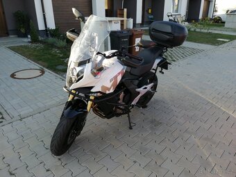 Cf moto MT 650 - 3