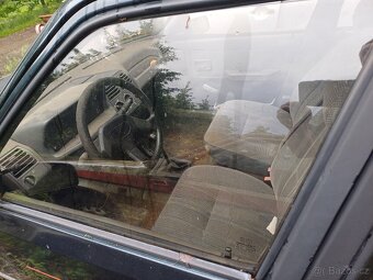 Peugeot 205 D - 3