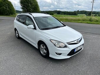 Hyundai i30 cw 1.4 80,2kw - 3
