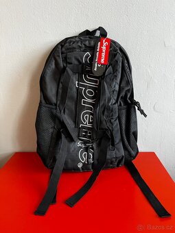 Supreme batoh - 3