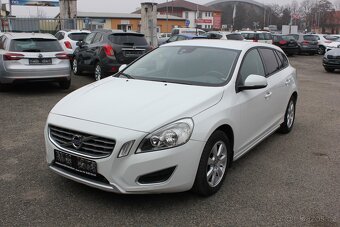 Volvo V60 2.0D3, V5, 120kW, servis - 3