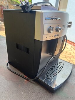 DeLonghi Magnifica - 3