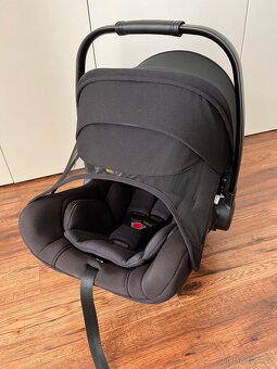 Autosedačka Bugaboo Turtle Air by Nuna + isofix báze - 3