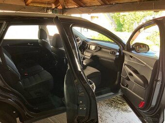 Prodám Sorento - 3
