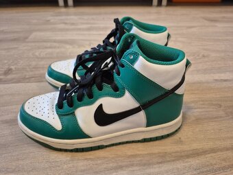 Chlapecké boty Nike Dunk High Retro - 3