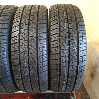 Continental 215/65 R16C 109/107T 8,5mm - 3