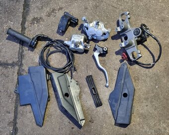 Yamaha XJ900 Diversion - náhradní díly - 3