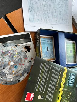 Exit úniková hra - Tajná laboratoř - 3