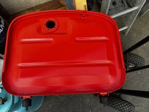 Naftová nádrž - 3