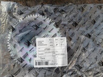 Náhradní díly- skútr - 3