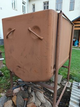 Kovová nádrž na vodu - 3