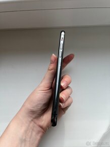 iPhone X Space Gray - 3
