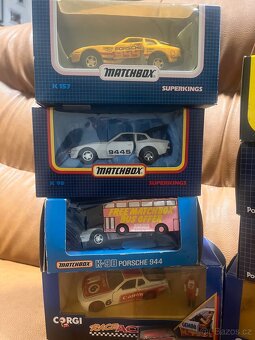 Porsche 944 matchbox, corgi - 3