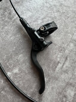Kompletní 4-pístkové brzdy Shimano MT420 - 3