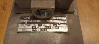 Asynchronií elektro motor 120W - 3