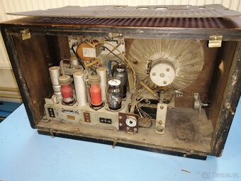 Rádio Philips 514A - 3