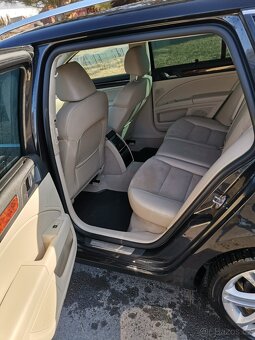 Škoda Superb 2.0 TSI Kombi - 3