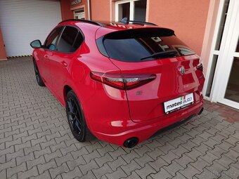 Alfa Romeo Stelvio 2.2 Veloce Q4 154kW - 3
