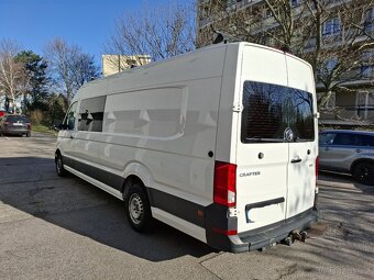 Volkswagen Crafter extralang 6miest 130kw Manuál - 3