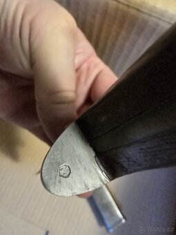 ÚTOČNÝ VOJENSKÝ NŮŽ RU - 3