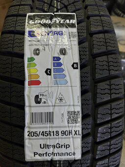 Originál alu kola 18" na Škoda Scala zimní NOVÉ - 3