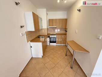 Pronájem 2kk 50m2 + terasa 50m2 P10 Záběhlice Velenovského n - 3