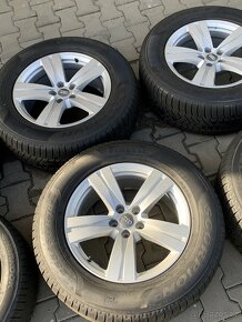 Alu k ola r18 originál audi Q7,zimní pneu téměř nejeté - 3