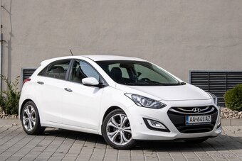 Hyundai i30 1.6CRDi style /aj na splátky/ - 3