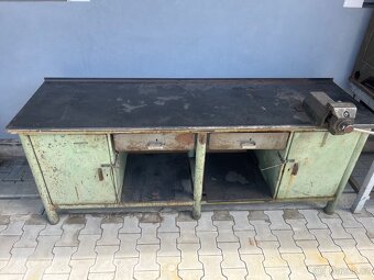 Dílenský ponk - 3