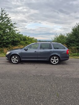 Prodám Škoda Octavia 2 1,6tdi DSGr.v 2010 - 3
