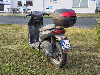 Skútr Aprilia Sportcity 125ccm - 3