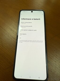 RAZR 50 Ultra záruka 12 měs. - 3
