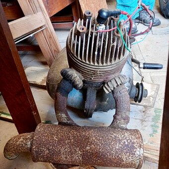 Motor Jawa 250/353 - 3