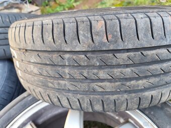 Sada 4 alu kol 16" i s pneumatikami - 3