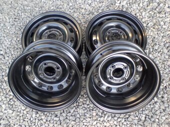 Nové 14 plechové disky Ford Fiesta,Puma,Mazda 121 - 3