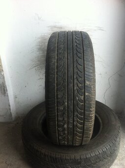 Zimní Pneu 215/60R15 - 3