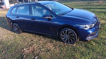 Prodám Volkswagen golf 8 najeto 80tisíc km - 3