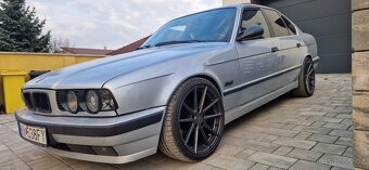 Predám BMW E34 m50b25 turbo. 344hp. - 3