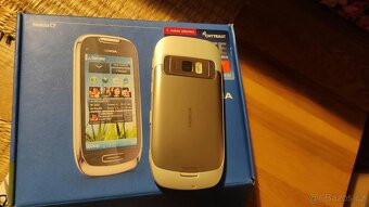 Nokia C7-00 - 3