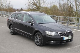 SUPERB 2 Face,2.0Tdi-103kw,DSG,ELEGANCE,Bi-Xen+LED,Navi,PDC - 3